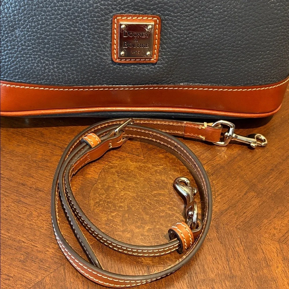 Dooney & Bourke dooney bourke